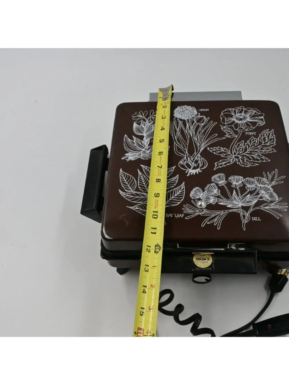 Sears Waffle Iron & Grill Brown Herbs Counter Craft Vintage Tested